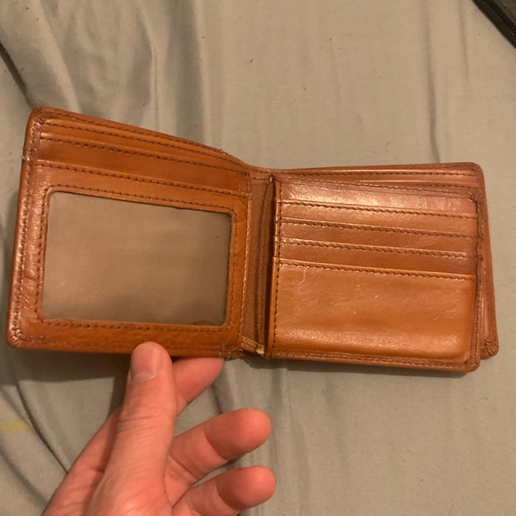 Danier Wallet Bundle - Picture 5 of 11